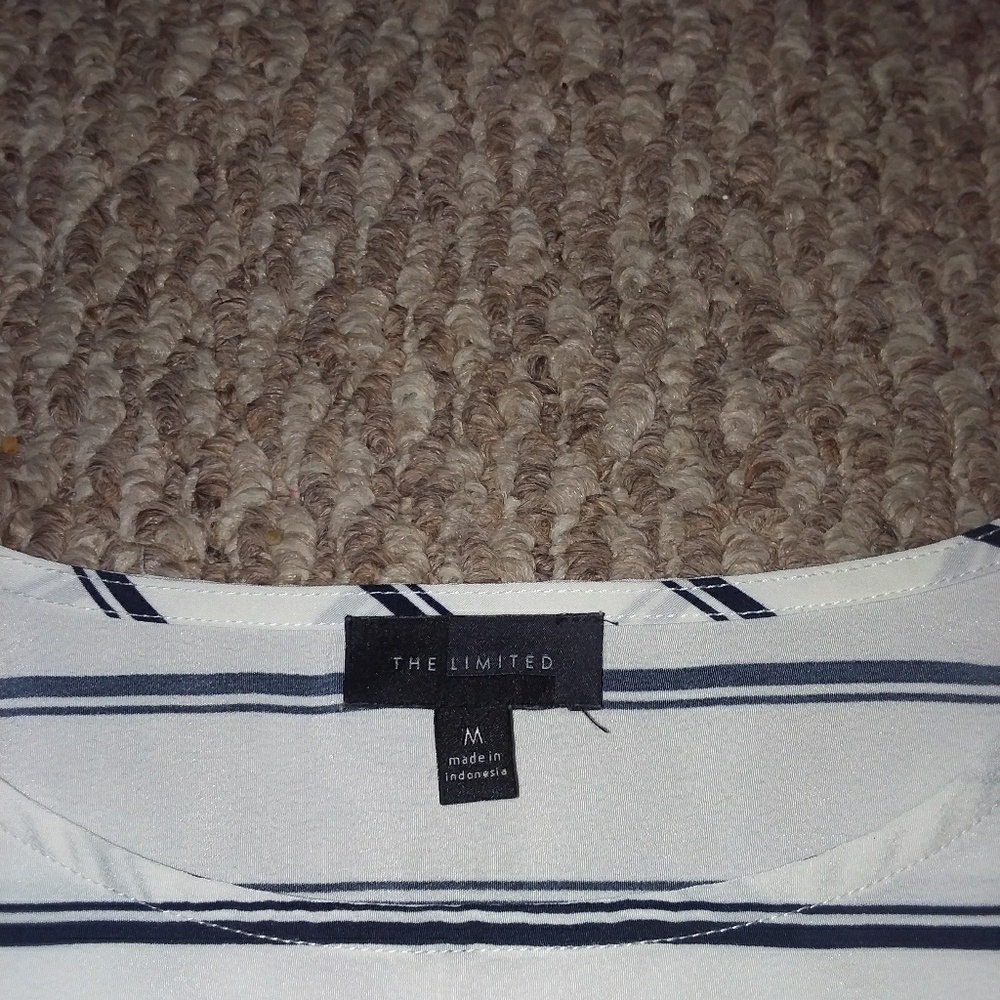 Blouse - Picture 2 of 4
